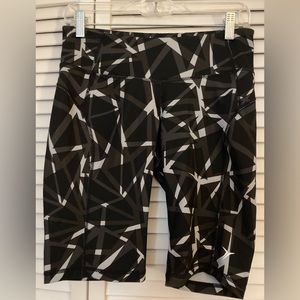 Old navy bike shorts Womens size medium